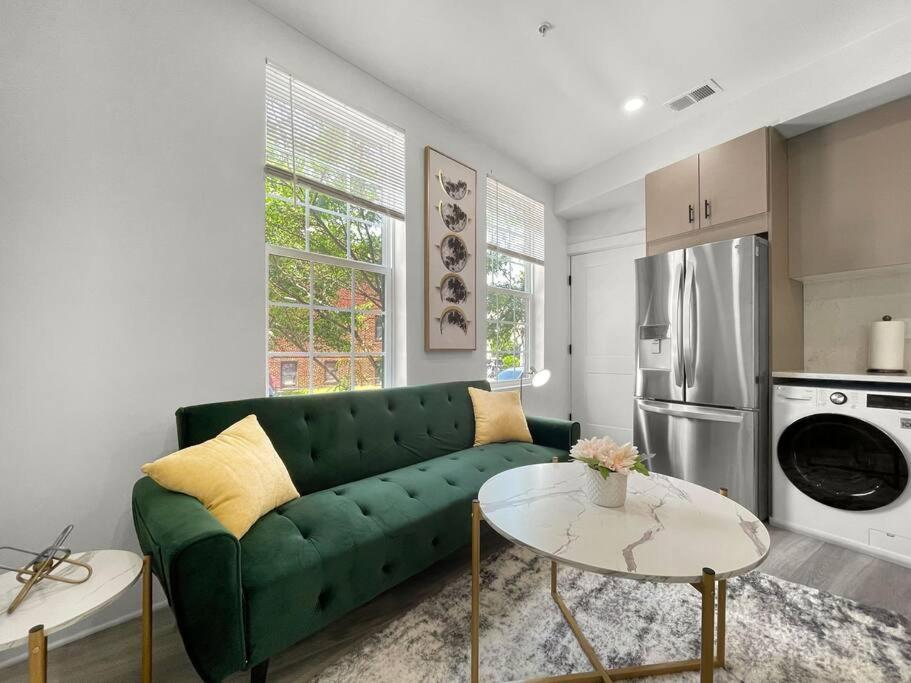 Classy Capitol Hill Apt, Steps From Dc Attraction Washington Exterior foto